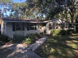 C Turtle Duplex 2 Bedroom 2 Bath Duplex Jekyll Island In 2020 Jekyll Island Vacation Home Vacation Books