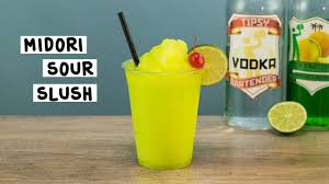 Midori Sour Slush Tipsy Bartender Recipe Midori Sour Midori Drink Recipe Fruity Mixed Drinks