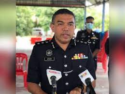 Majlis telah dirasmikan oleh ydh deputy commissioner police, dato' chuah ghee lye ketua polis melaka dan berlangsung dengan jayanya di stesen minyak shell balai panjang malim. Datuk Datuk Seri Ditahan Cederakan Polis