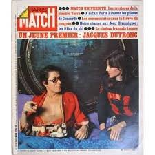 En 1967, françoise hardy et jacques dutronc se rencontrent pour ne plus se quitter. Paris Match N 1393 By Francoise Hardy Jacques Dutronc Magazine With Musiquepourtous Ref 114224425