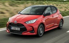 Taksi di kaohsiung, dan juga umumnya di taipei mirip dengan di jakarta, bisa dipanggil dari pinggir jalan dan mereka bisa berhenti sesukanya atau melakukan blunder tak terduga. 2020 Toyota Yaris Europe 30 Bm Paul Tan S Automotive News