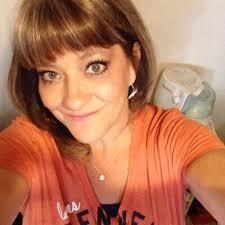 Carolyn Mulhern (@carmul12)