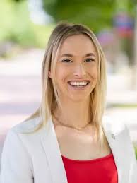 Valerie Vining's Instagram, Twitter & Facebook