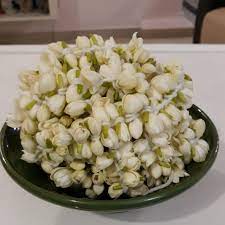 Flowers jasmine tookes call me me too victorias secret. Fresh Jasmine Flowers Hobbies Toys Stationery Craft Flowers Bouquets On Carousell