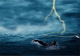 Maila eller ring crossing latitudes. Hur Langt Ror Sig En Blixt I Vatten Illvet Se