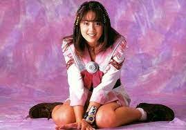 ギンガピンク サヤ 演 宮澤寿梨 in 星獣戦隊ギンガマン 1998年 1999年 ギンガマン デカレンジャー 特撮ヒロイン