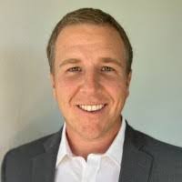 Blake Kelly's Instagram, Twitter & Facebook