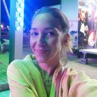 Jessica Devos's Instagram, Twitter & Facebook