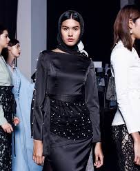 Watch as asia's next top model shows us around the delicate and daring fashion scene of malaysia's capital, kuala lumpur. Biodata Penuh Alicia Amin Pelakon Drama Alamatnya Cinta Full House Iluminasi