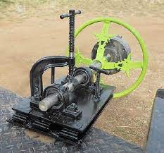 Carhartcustoms Com Custom Made Roll Out Wheel With Adjustment And Break Welding And Fabrication Welding Shop Welding Rigs