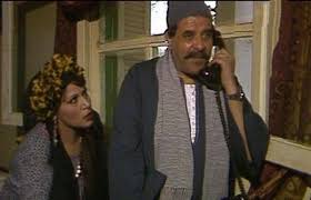 يا ليل طول شوية ع القمصة الحلوة ديا بتلك الكلمات ظهر الفنان الراحل سمير غانم في مقطع فيديو وهو يغني في حفل زفاف صبا حفيدة شقيقته، الذي أقيم قبل 3 سنوات من رحيله. Oqmkykjld4 Tjm