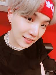 Bts png suga png cookie monster png cookie png chocolate chip cookie png charlie brown png. Bts Colombia 21 03 19 Twitter Suga ìš§í™‹í™‹ Yoht Hot Hot Cr Bts Twt L Bts Colombia Facebook