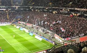 Eintracht frankfurt fußball ag mörfelder landstraße 362 60528 frankfurt. Eintracht Frankfurt Als Mahnung Das Passiert Wenn Man Den Ultras Zu Viel Macht Zugesteht Ruhrbarone