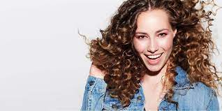 Following are 25 most popular curly hairstyles for thin hair. 61 Stunning Short Curly Hairstyles For Women 2021