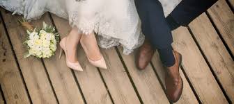 How to chill at your summer wedding. Tips To Keep Your Summer Wedding Nice And Cool Quality Inn Sudbury