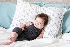Baby Waking Up Early Why It S Happening And How To Stop It Strong Beginnings