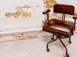 For instance, mini skirts and round, oversize sunglasses are considered retro because they were extremely popular in the. Antique Furniture Bring Home A Nostalgic Vibe With Vintage Inspired Furniture Most Searched Products Times Of India