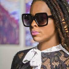 I Wear These Shades To Block Out The Haters It S Important To Stay Focused On Where You Re Headed And Filter Ou How To Wear Fashion Square Sunglasses Women