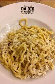 La cucina tradizionale è la proposta del ristorante. Where To Eat In Rome A Local S Guide Luggage And Life