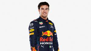 Perhaps with a dramatically improved 2021 red bull chassis, the mexican driver can show us what he's really made of. F1 2021 Checo Perez Posa Por Primera Vez Con El Mono De Red Bull Marca