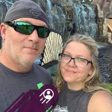 Looking for all my Disney/Universal Moms! Where yall hiding at? 🤪