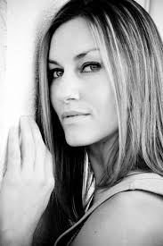 PHOTOS — Elyse Saugstad