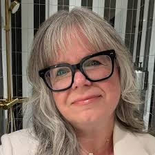 Amy Giuffrida (@kissedbyink) • Threads, Say more