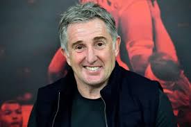 Jonathan Davies urges rugby to welcome Rob Howley back when his betting ban  ends