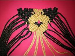 Teknik simpul ini menghasilkan motig berbeda pada tas. Tutorial Talikur Motif Bunga Timbul