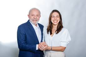 Natália fez sessão de fotos com Lula em Brasília