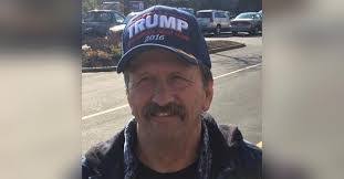 Julia Mish's Instagram, Twitter & Facebook