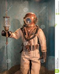 Große auswahl an diving suit. Add A New Outfit For Water Base Raiding The Diver S Suit Playrust