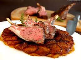 Carre D Agneau Cuisson Basse Temperature Au Thym Pommes Anna Recette Recette Carre D Agneau Carre D Agneau Cuisson Du Gigot