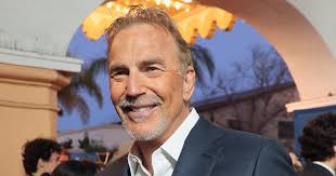 Kevin Costner, 70, 'Wants to Meet Someone' After Divorce (Exclusive) | Us  Weekly