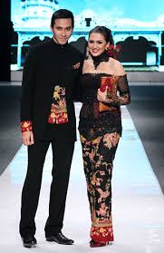 Agnes monica wearing kebaya designed by anne avantie on via. Anne Avantie Kabayas Kebaya