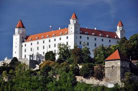 Besondere unterkünfte zum kleinen preis. Burg Bratislava Wikipedia