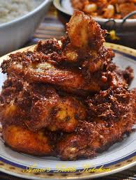 Ayam goreng telur enak banget. Amie S Little Kitchen Nasi Lemak Ayam Goreng Kampung Sambal Goreng Jawa Nasi Lemak Ayam Goreng Resep Masakan Asia