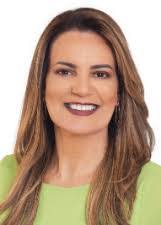 Sheila Lemos's Instagram, Twitter & Facebook