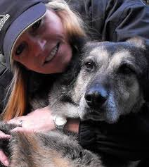 Bonnie founded Cross Our Paws alongside a dedicated group of women who  shared her passion for animal welfare and rescue. For the past seven  months, Bonnie courageously fought cancer. It is with
