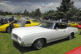 Maybe you would like to learn more about one of these? 1971 Oldsmobile Cutlass Supreme Conceptcarz Com