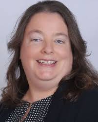 Kimberly Batten's Instagram, Twitter & Facebook