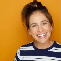 Alexandra Otis's Instagram, Twitter & Facebook