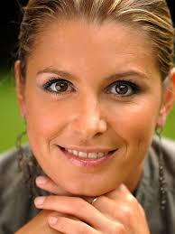 Bernarda: V resnici mi je "prav fajn"