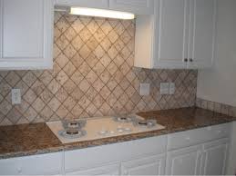 Furthermore, the backsplash creates a large, squared area that contains travertine tiles that are put in conventional order. 4x4 Noce Travertine Tile Backsplash Designs For Kitchens