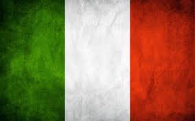 Die italienische nationalflagge ist eine trikolore mit drei senkrechten streifen in grün, weiß und rot. Vektorgrafiken Italienische Flagge Vektorbilder Italienische Flagge Depositphotos