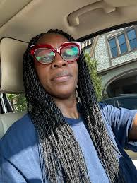 Avis Swinton's Instagram, Twitter & Facebook