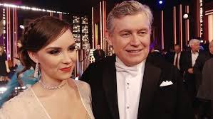 Téma miroslav hanuš na wiki.blesk.cz. Miroslav Hanus Spi Kvuli Stardance 2019 Jen 2 Az 3 Hodiny Denne Super Cz