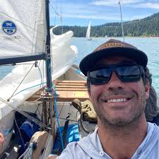 Latest drift boat hit the water a few weeks ago and boy did it turn out  nice!