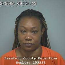 Marcia Kidd's Instagram, Twitter & Facebook