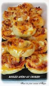 Chorizo Appetizer Rolls Amp Laughing Cow Appetizer Chorizo Laughing Rolls Fast Food In 2019 Chorizo Cooking Recipes Food Drink